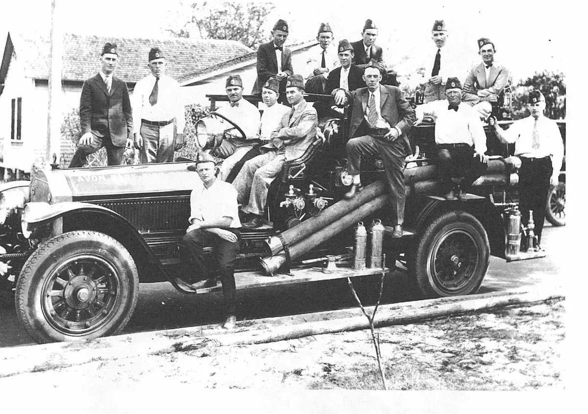The volunteer firemen of 1927