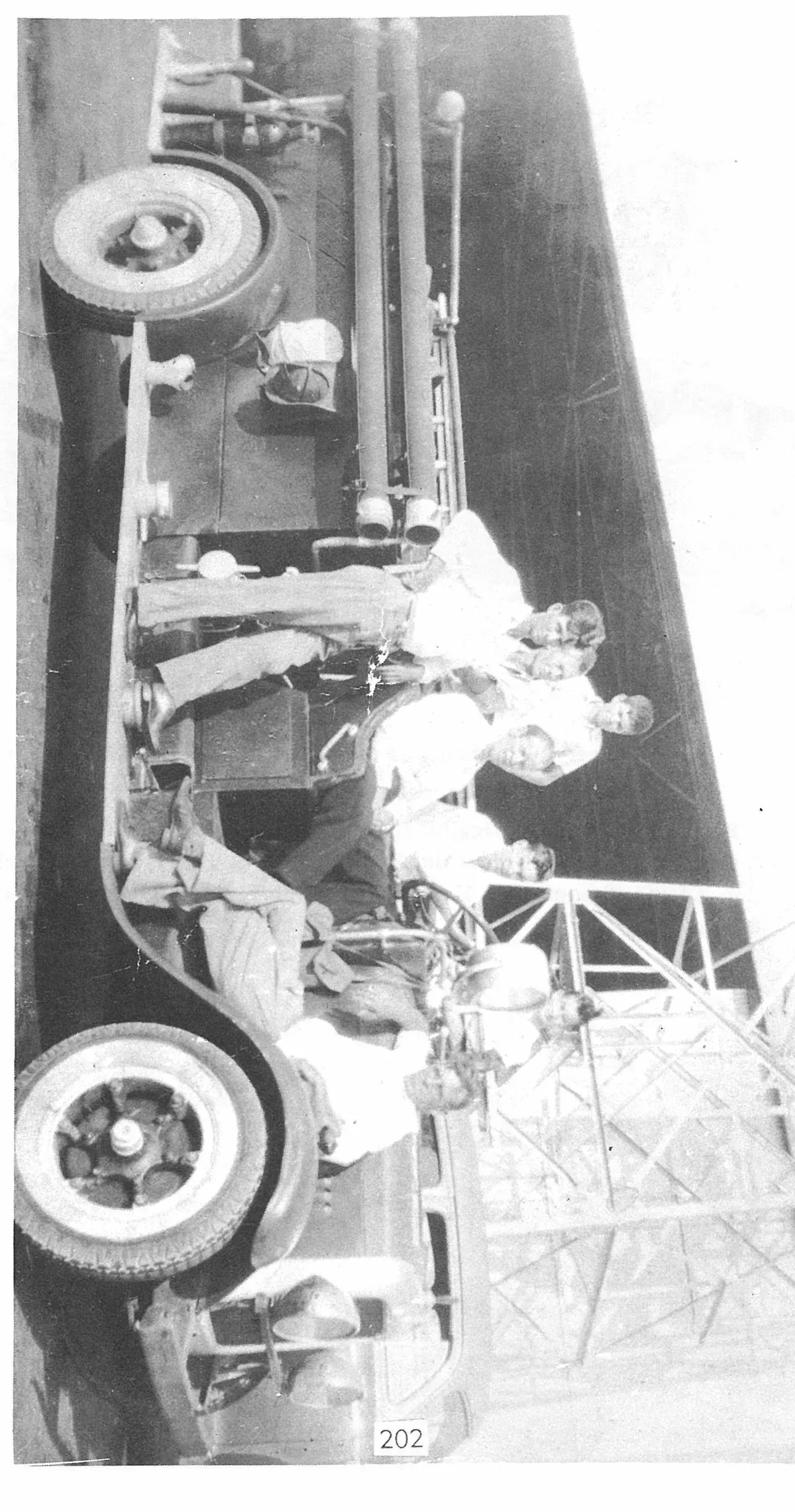 Standing back is Tommy Giddens, C. W. Watson, Pete Prevatt, Skit Martin, Mack Flowers